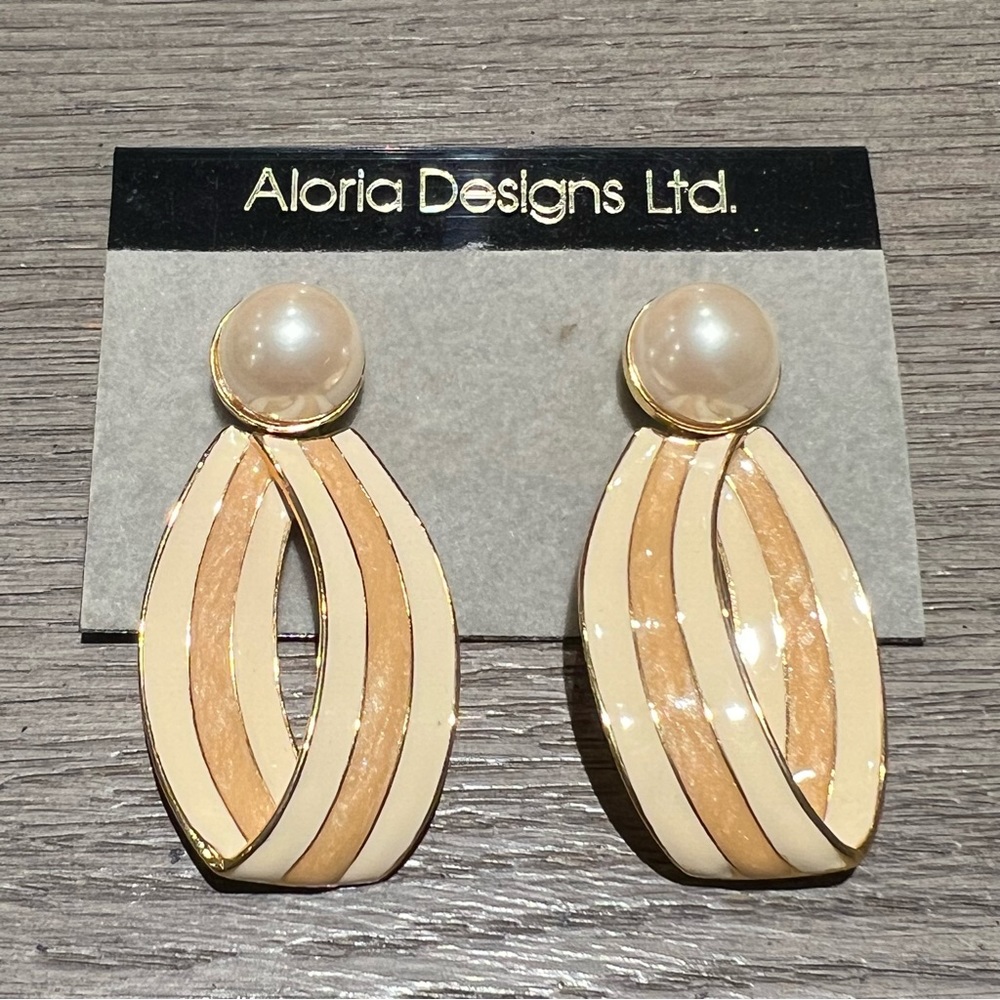 Vintage Aloria Designs Ltd Earrings